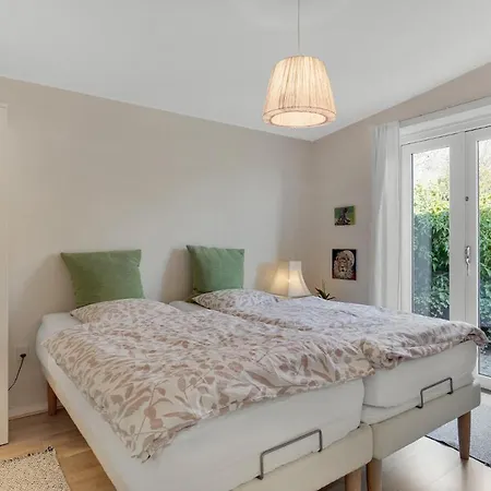 Semesterbostad Awesome In With Wifi And 3 Bedrooms